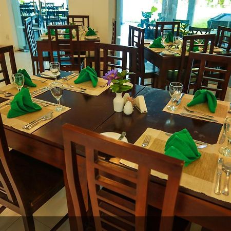 Lavendish Okrin Hotel Kataragama Dış mekan fotoğraf