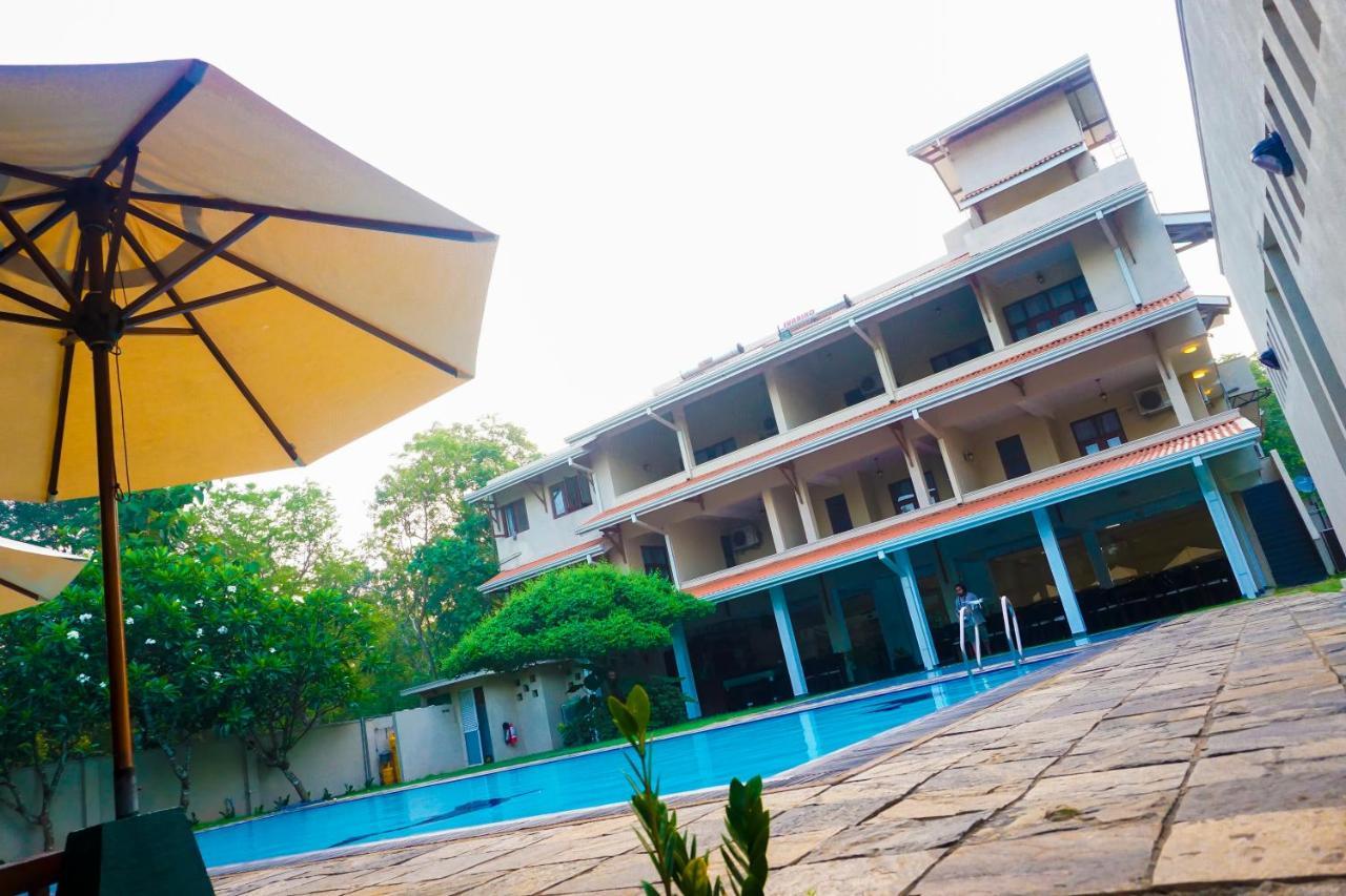 Lavendish Okrin Hotel Kataragama Dış mekan fotoğraf